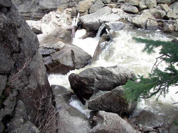 Wall View of the Gash