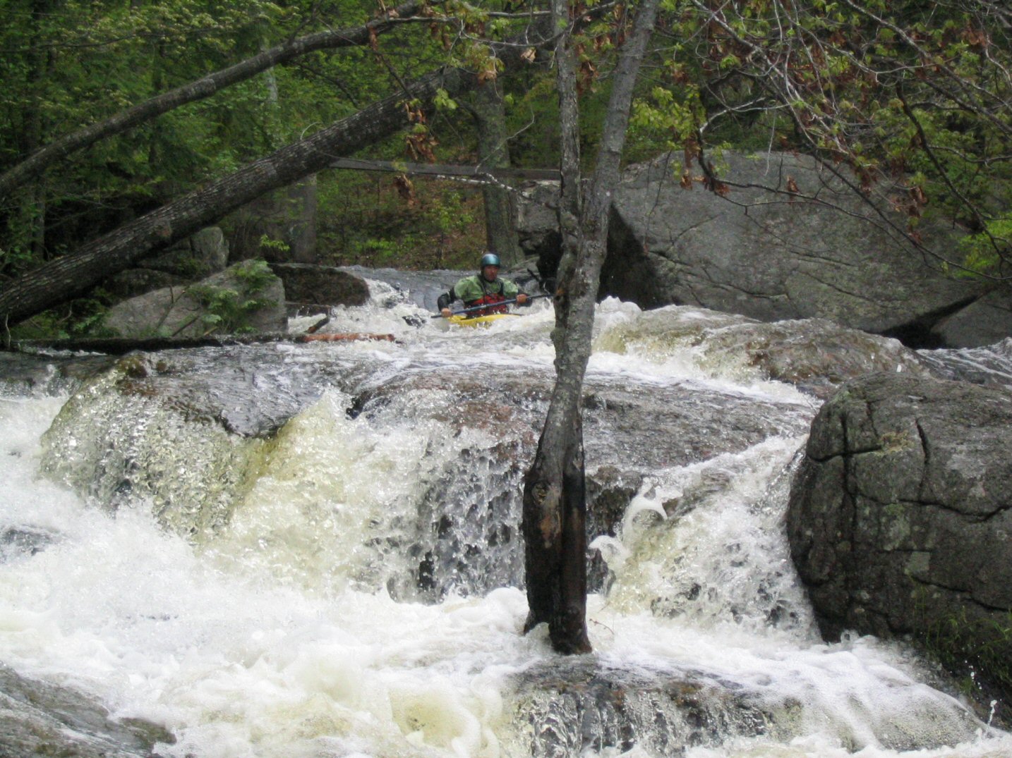 Entry into the right channel of Mill Race