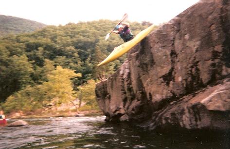 (AG)Shannon MacMichael seal launches into the James River, VA