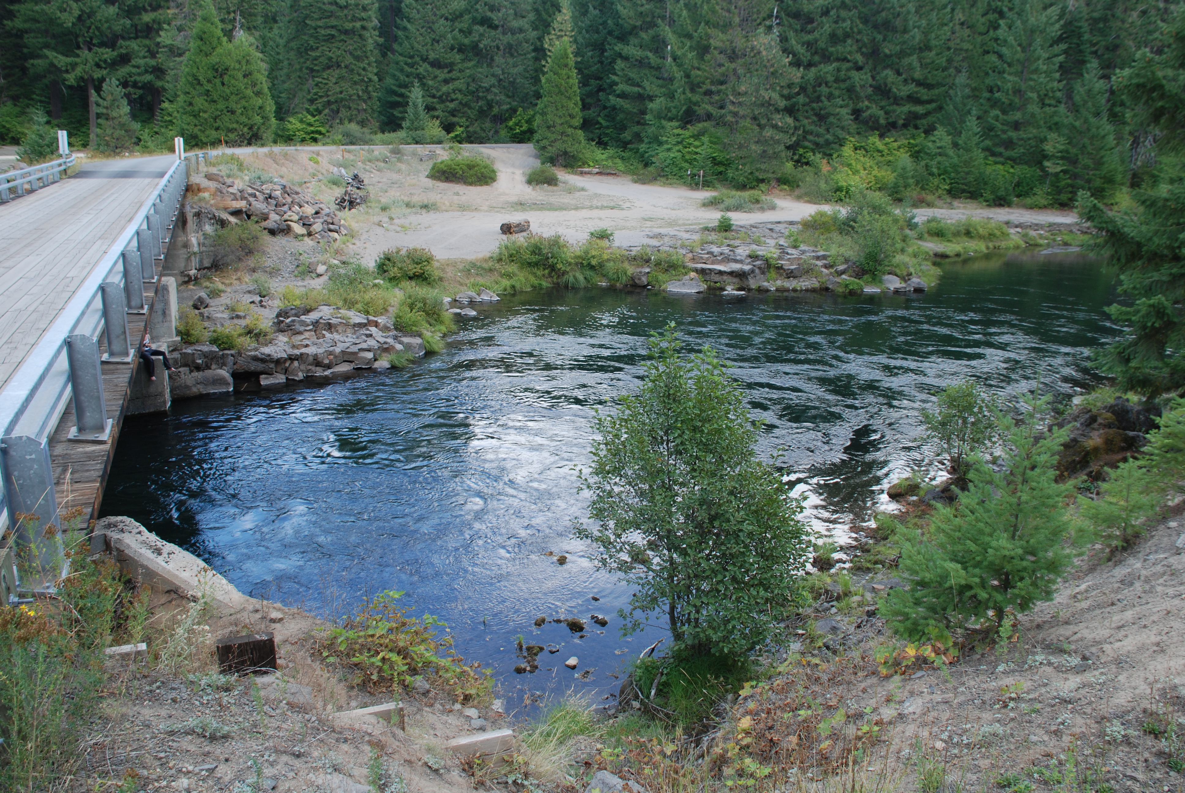 River Bridge Put-In