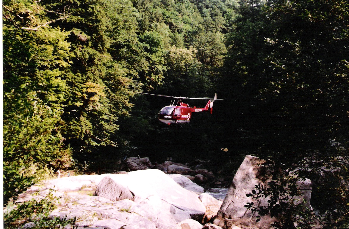 The helicopter for Slim Ray