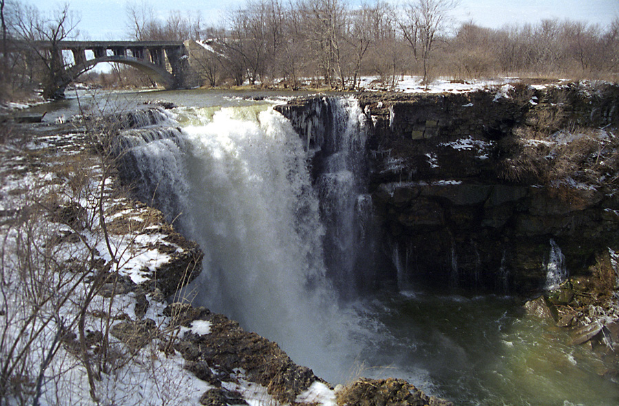 BUTTERMILK FALLS