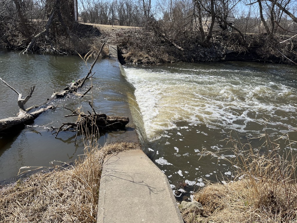 (Jackson Ck. confluence, USGS sampling site, and ...) Hydraulic Jump