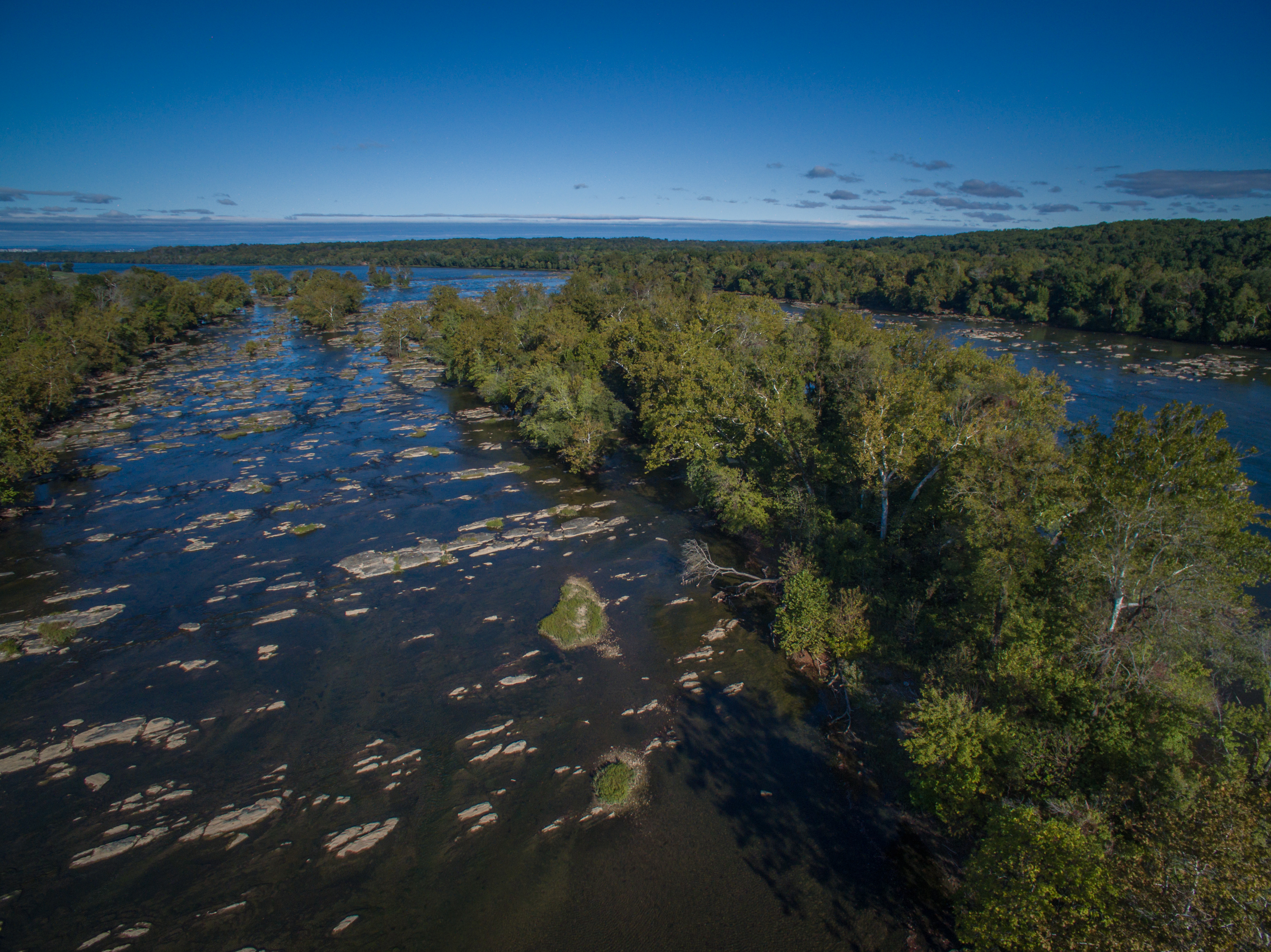 Birds eye view near the Virginia side of the Potomac