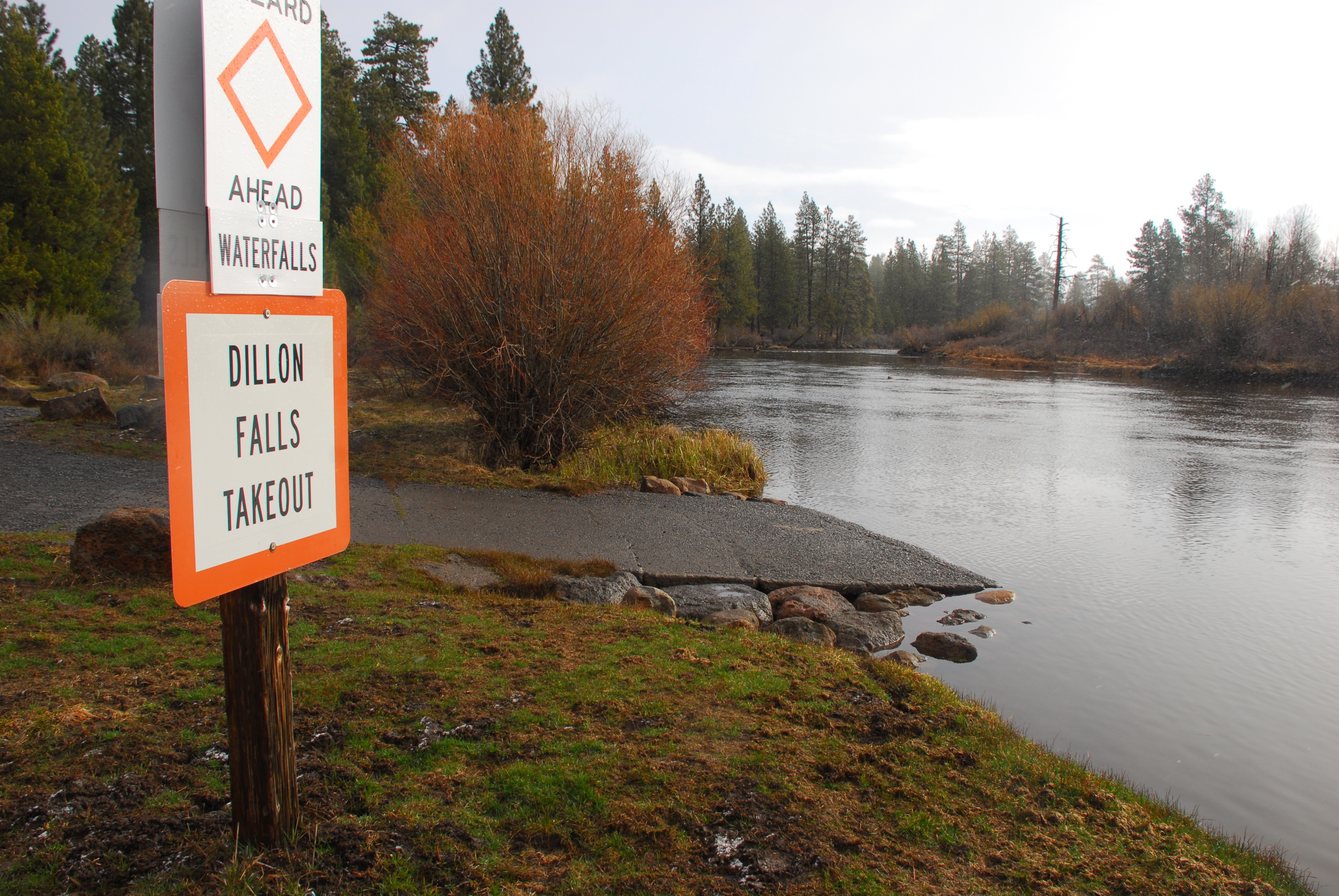 Dillon Falls Day Use Area Put In