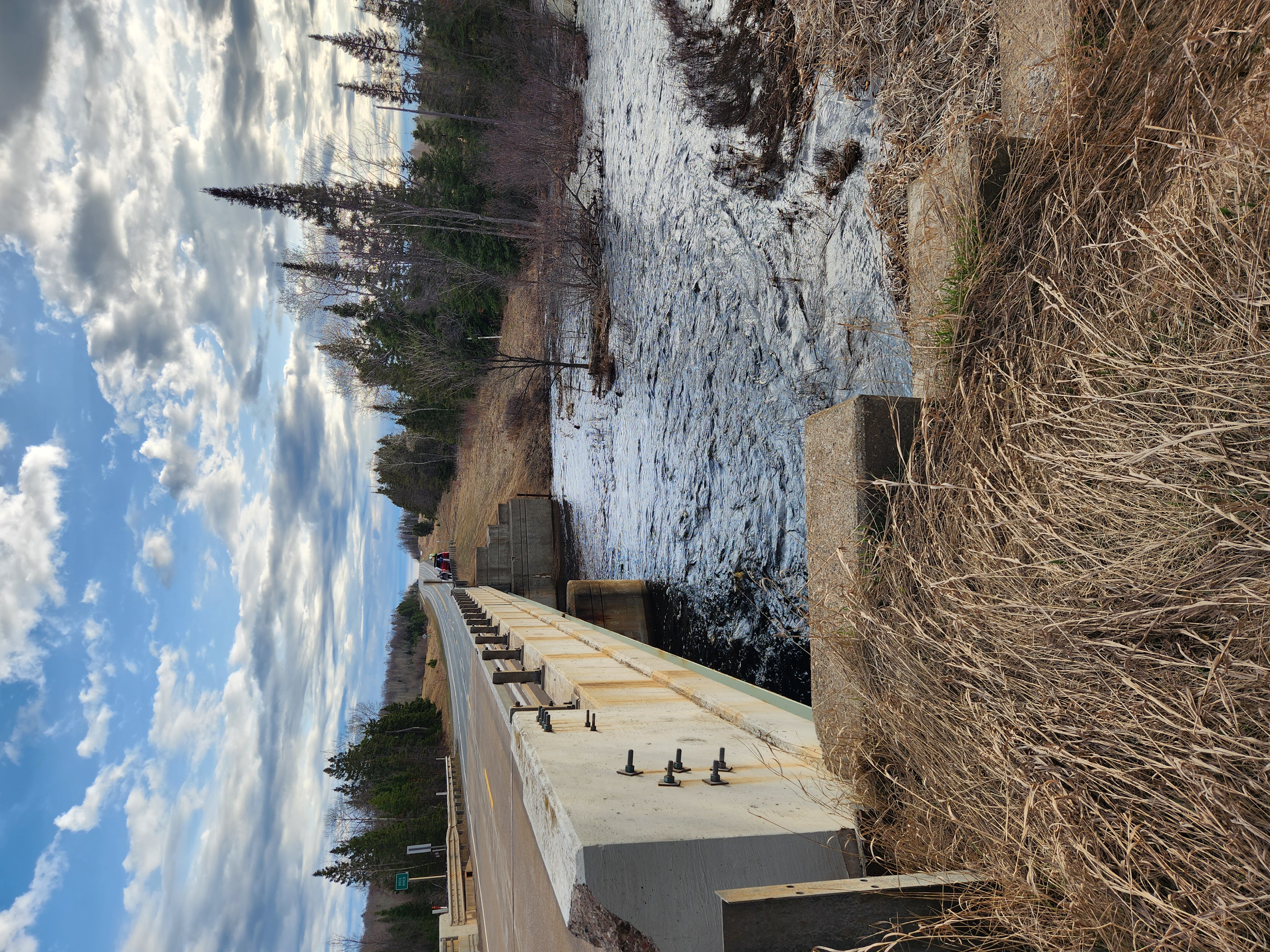 Hwy.41 / USGS site / Alternate put-in/take-out