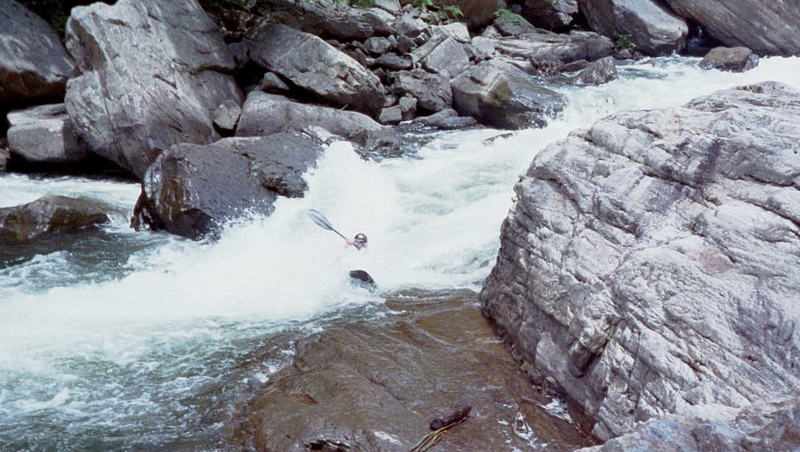 Gordon Byrd running the Russell Fork River