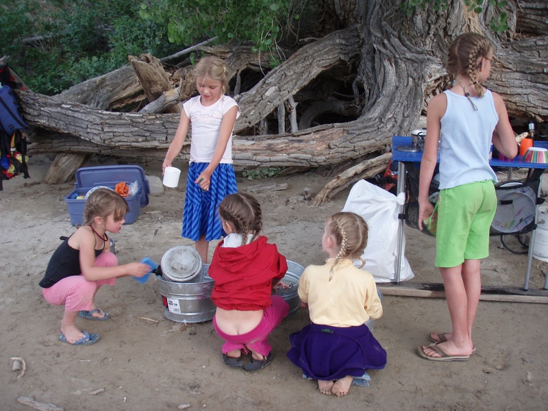 Kids Do Dishes