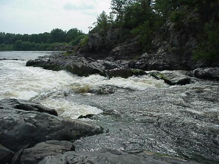 Pemene Falls