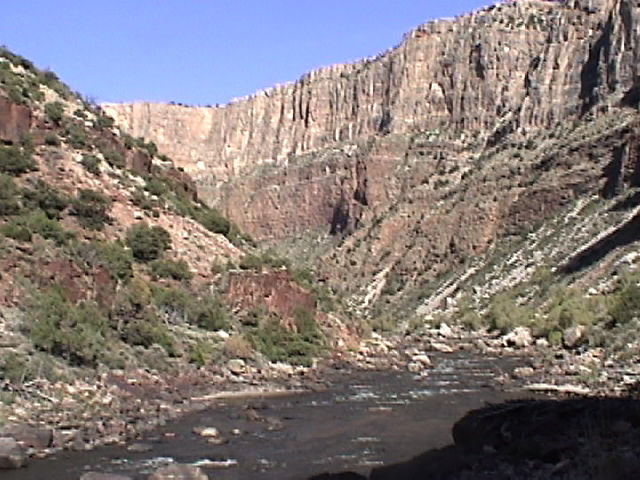 Cross Mountain Gorge