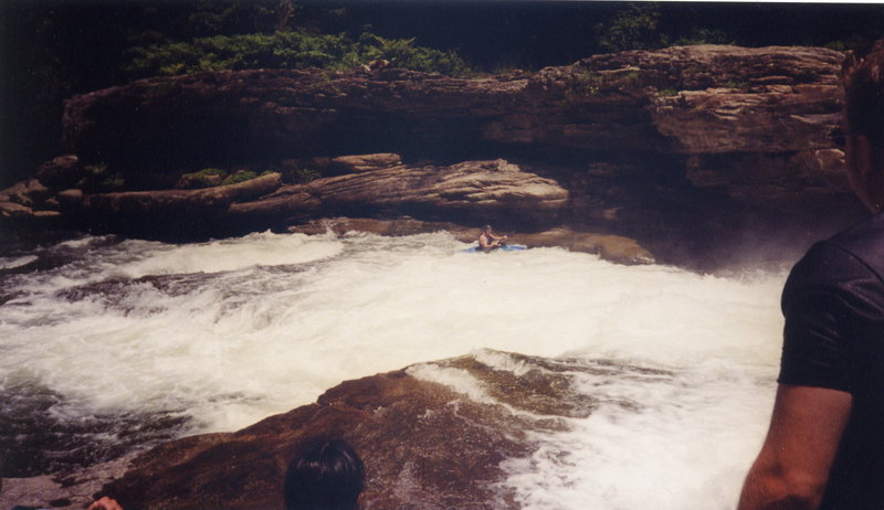 Gordon Byrd at the bottom of Elhorrendo