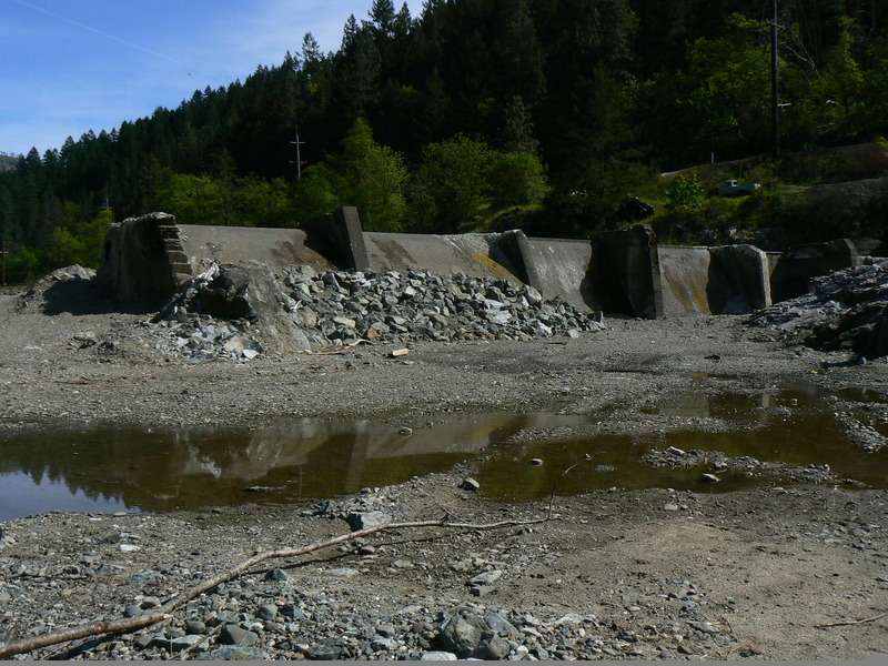 Savage Rapids Dam. Photo by Roger Funk 5/1/10