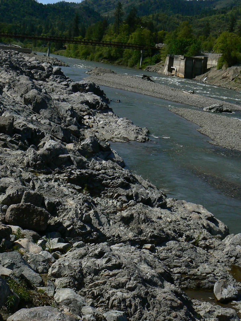 Savage Rapids Dam. Photo by Roger Funk 5/1/10