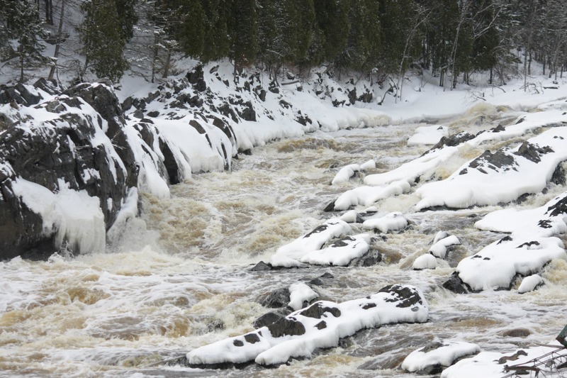 Fin Falls