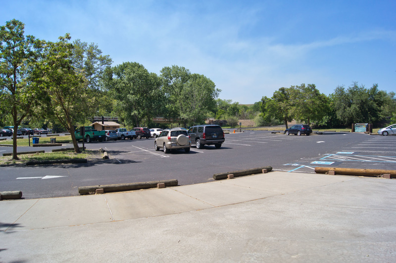 Knights Ferry Parking lot