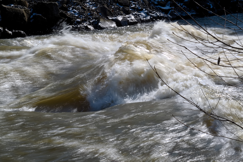 Pin spot hole