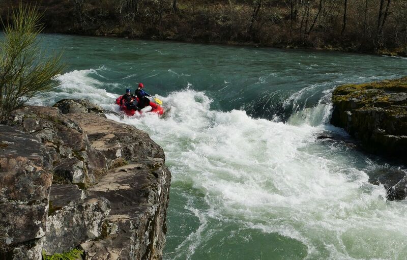 Colliding Rivers 8' raft