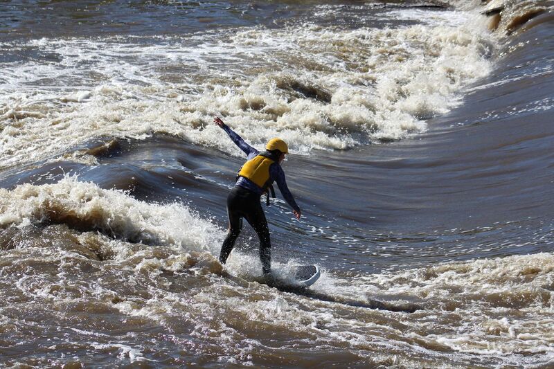 DD Wave (Dam Drop)