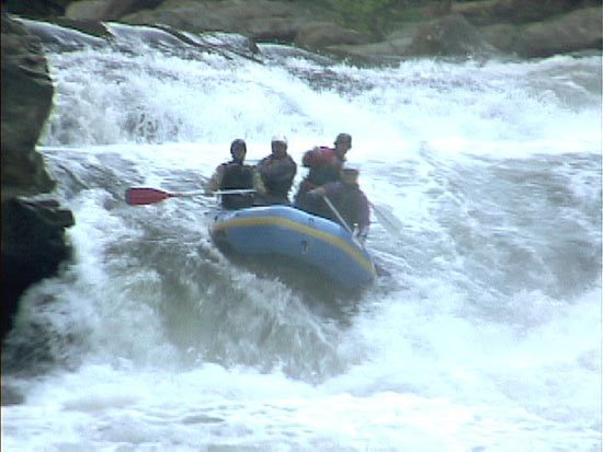 Raft over El Horrendo