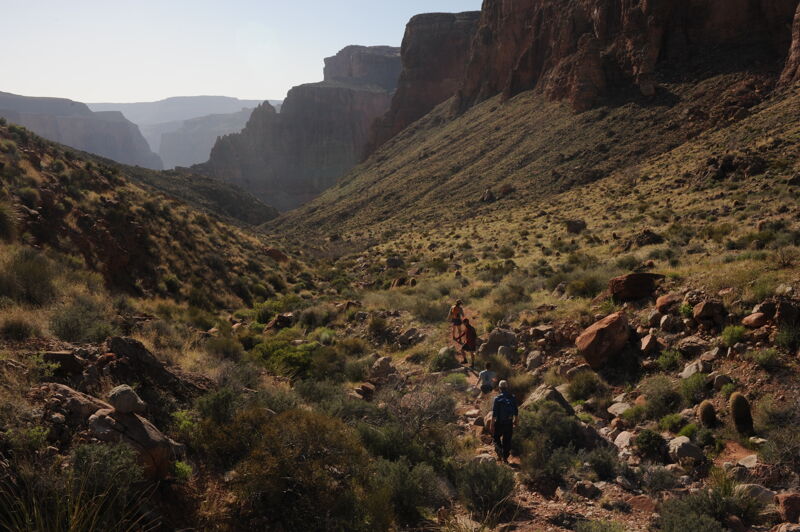 Hiking In to Deer Creek