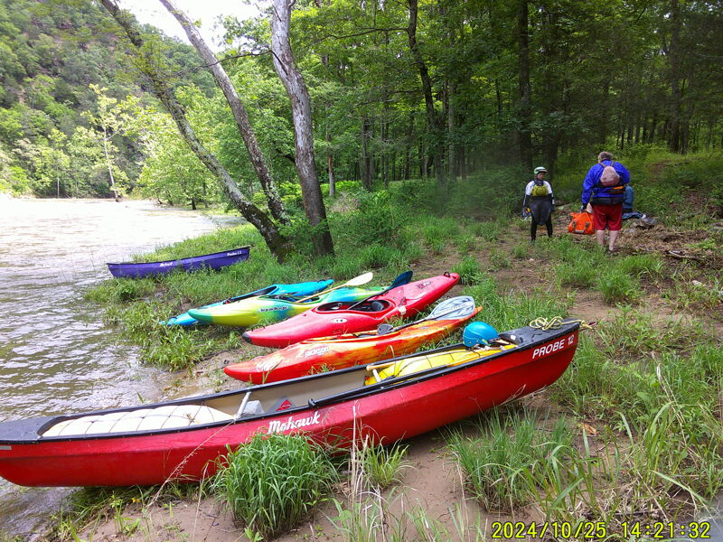 Dick Gramm's Lunch Stop - River Left