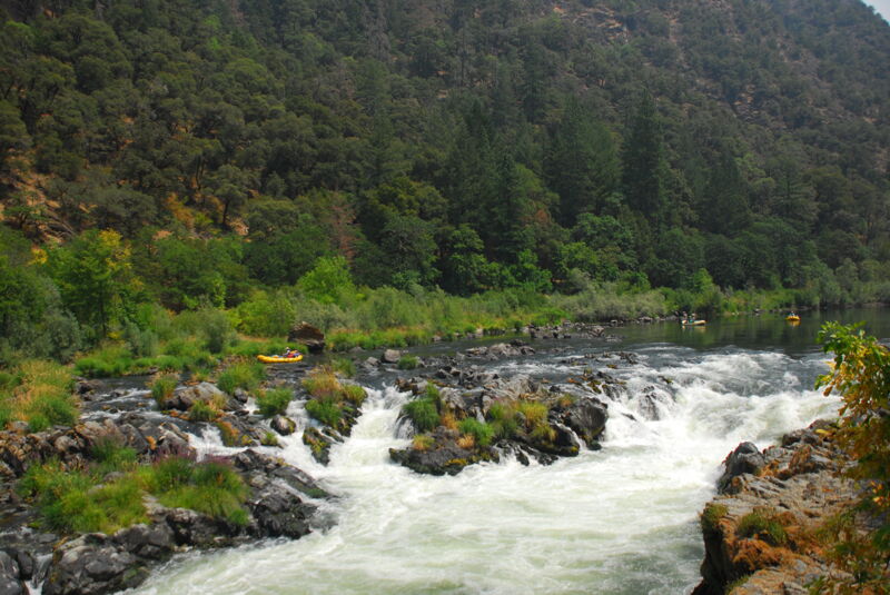 Rainie Falls Left and Center Lines