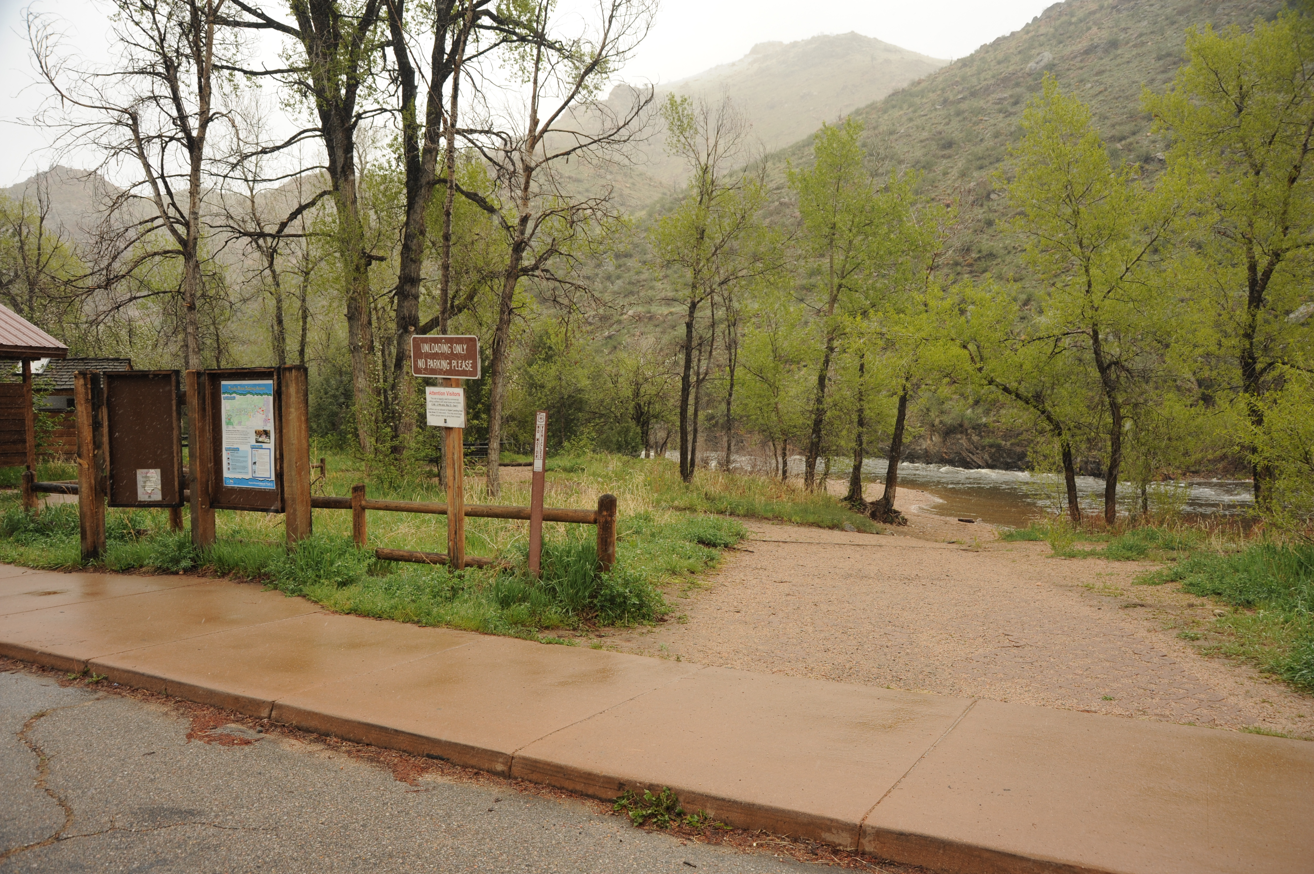 Stevens Gulch Picnic Area Put In